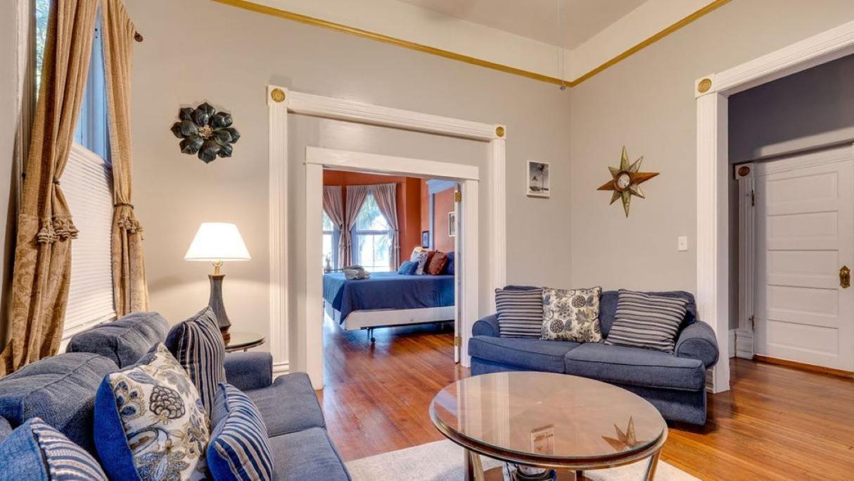 Apartmán Elegant 2 Bed Directly On Forsyth Park Savannah Exteriér fotografie