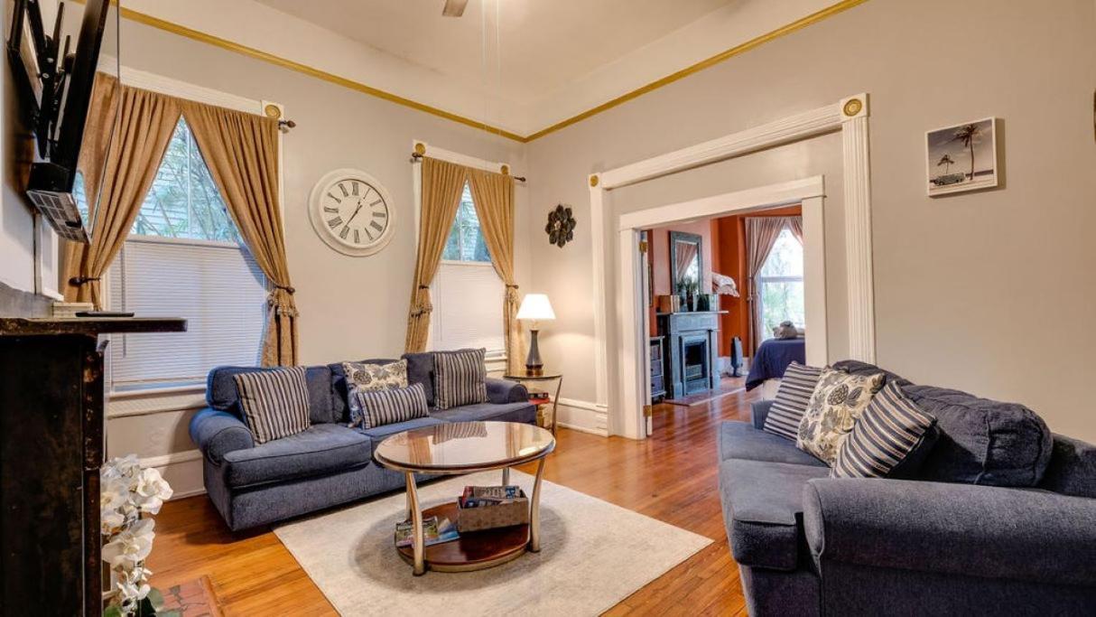 Apartmán Elegant 2 Bed Directly On Forsyth Park Savannah Exteriér fotografie
