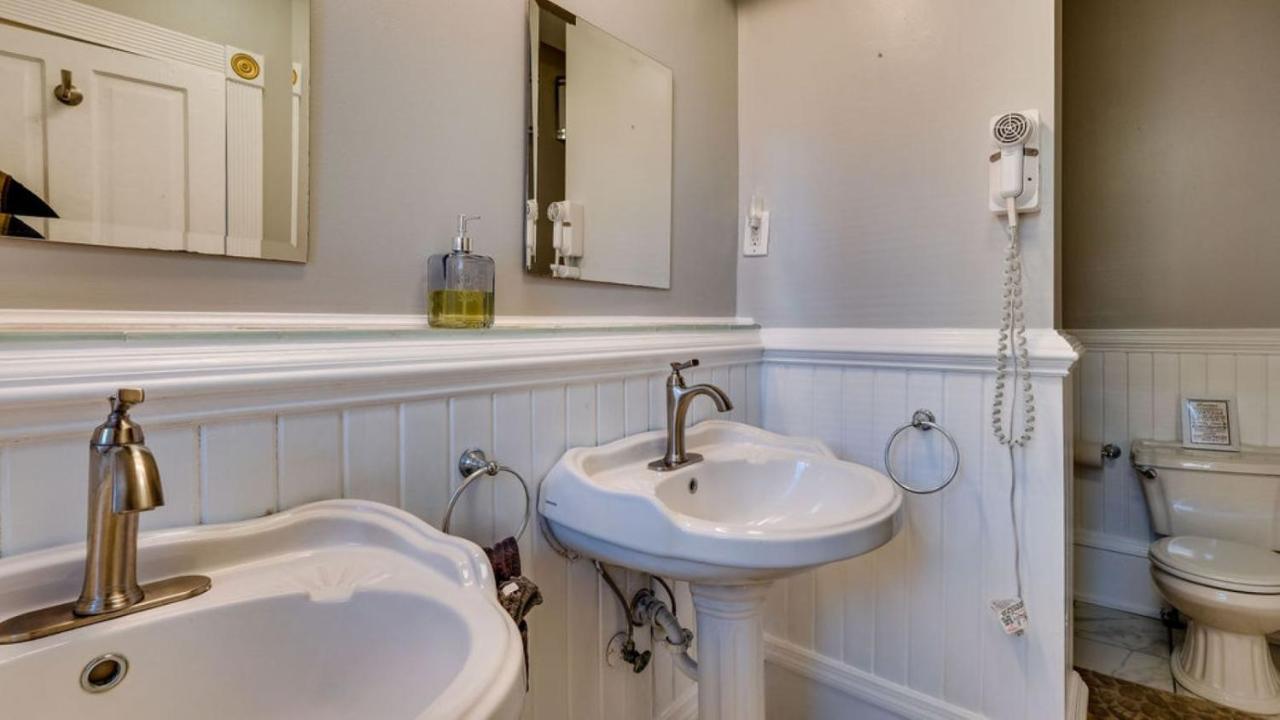 Apartmán Elegant 2 Bed Directly On Forsyth Park Savannah Exteriér fotografie